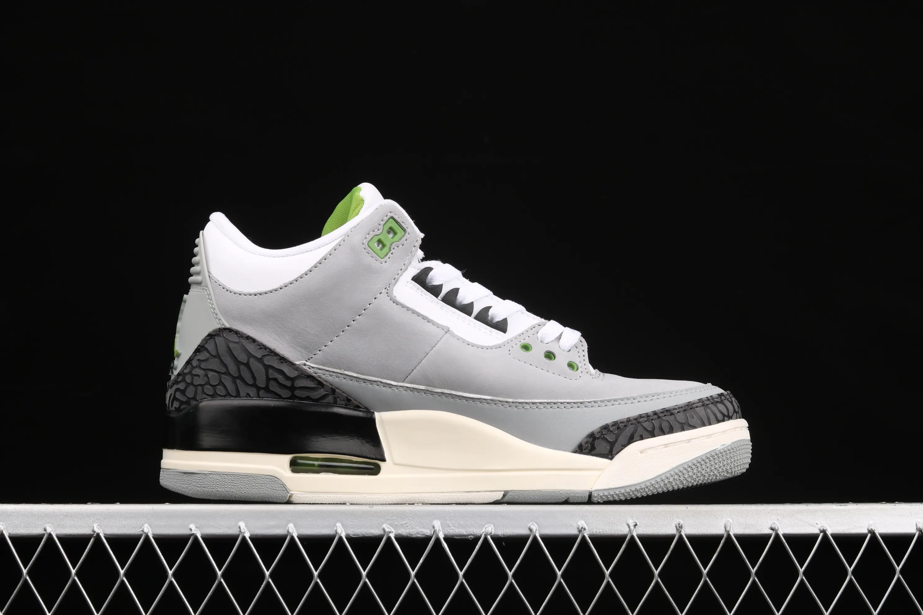 All categories Air Jordan Jordan series basketball shoes Air Jordan 3 #ZG version Air Jordan 3 Retro "Chlorophyll" AJ3 Joe 3 Chlorophyll Gray Green Manuscript 136064-006